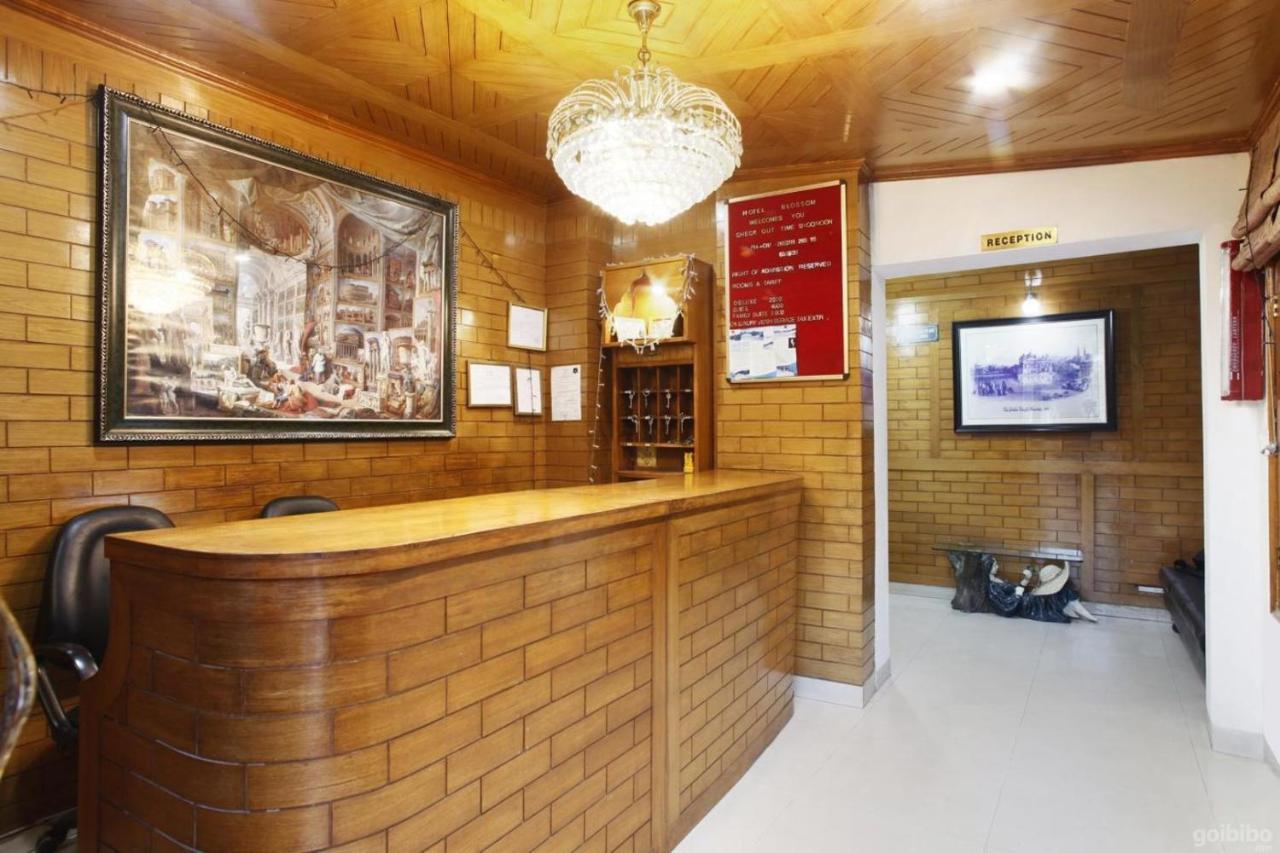 Hotel Blossom Shimla Extérieur photo